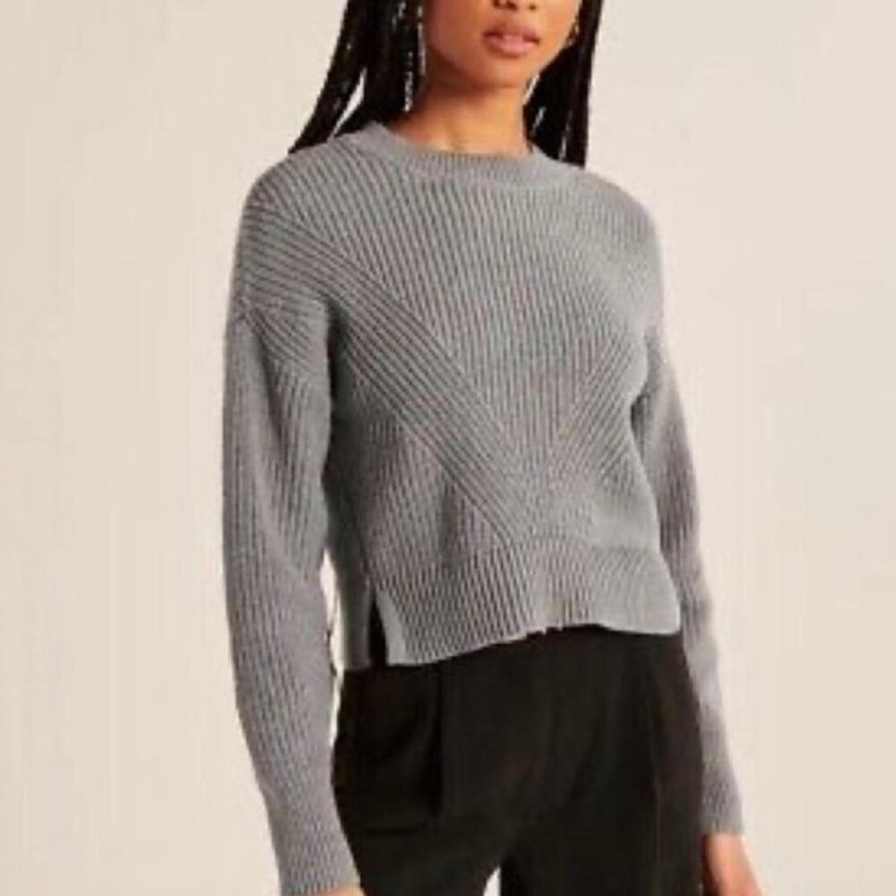 Abercrombie Wedge Crew Sweater